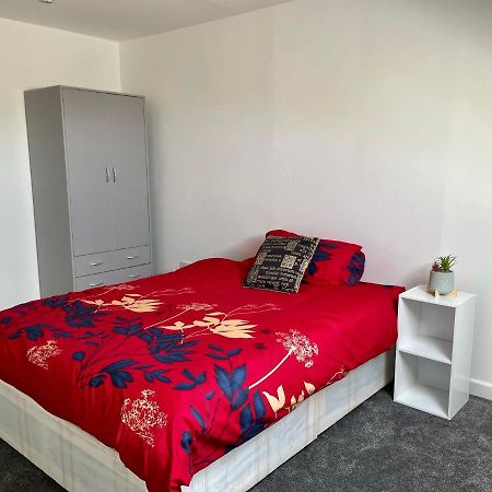 Layrek London 1 Bedroom Flat Zewnętrze zdjęcie